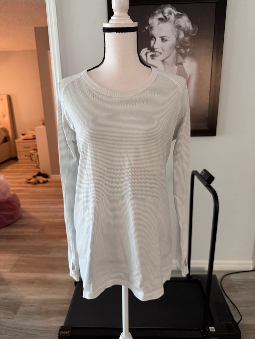 Lululemon swiftly long sleeve top size 12